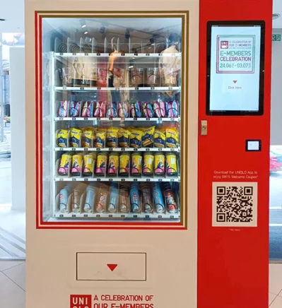 Uniqlo Vending Machine